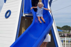 Playgrpound_GirlSlide2025_LSS